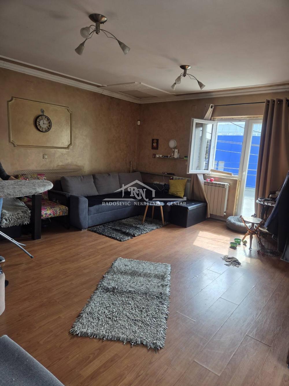 Stan na prodaju u Beogradu, Voždovac, jednosoban, 34m2, cena 250000 evra
