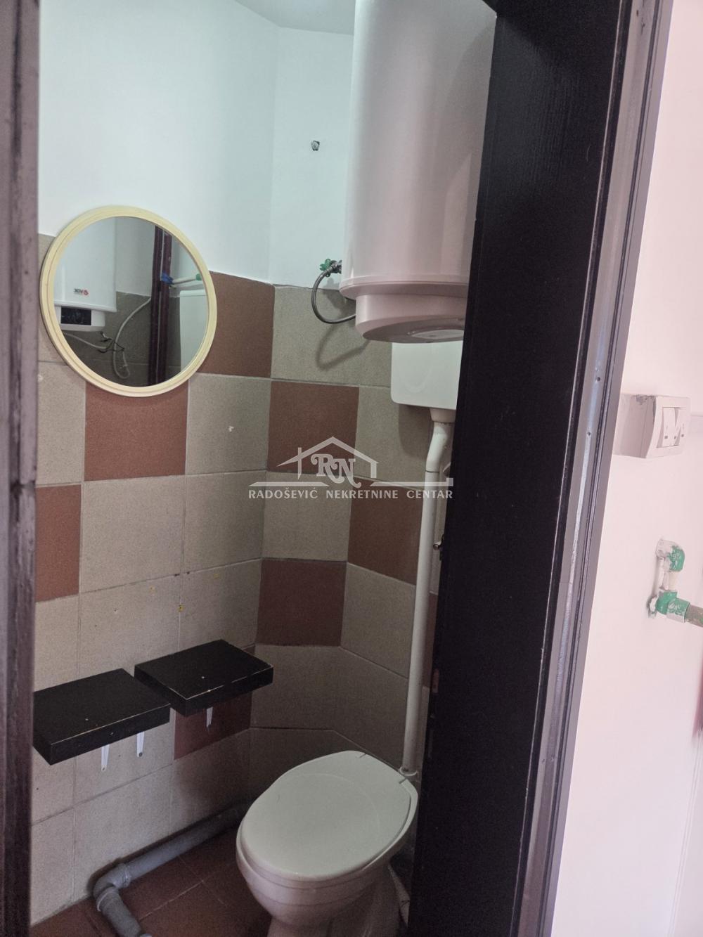 Stan na prodaju u Beogradu, Voždovac, jednosoban, 34m2, cena 250000 evra