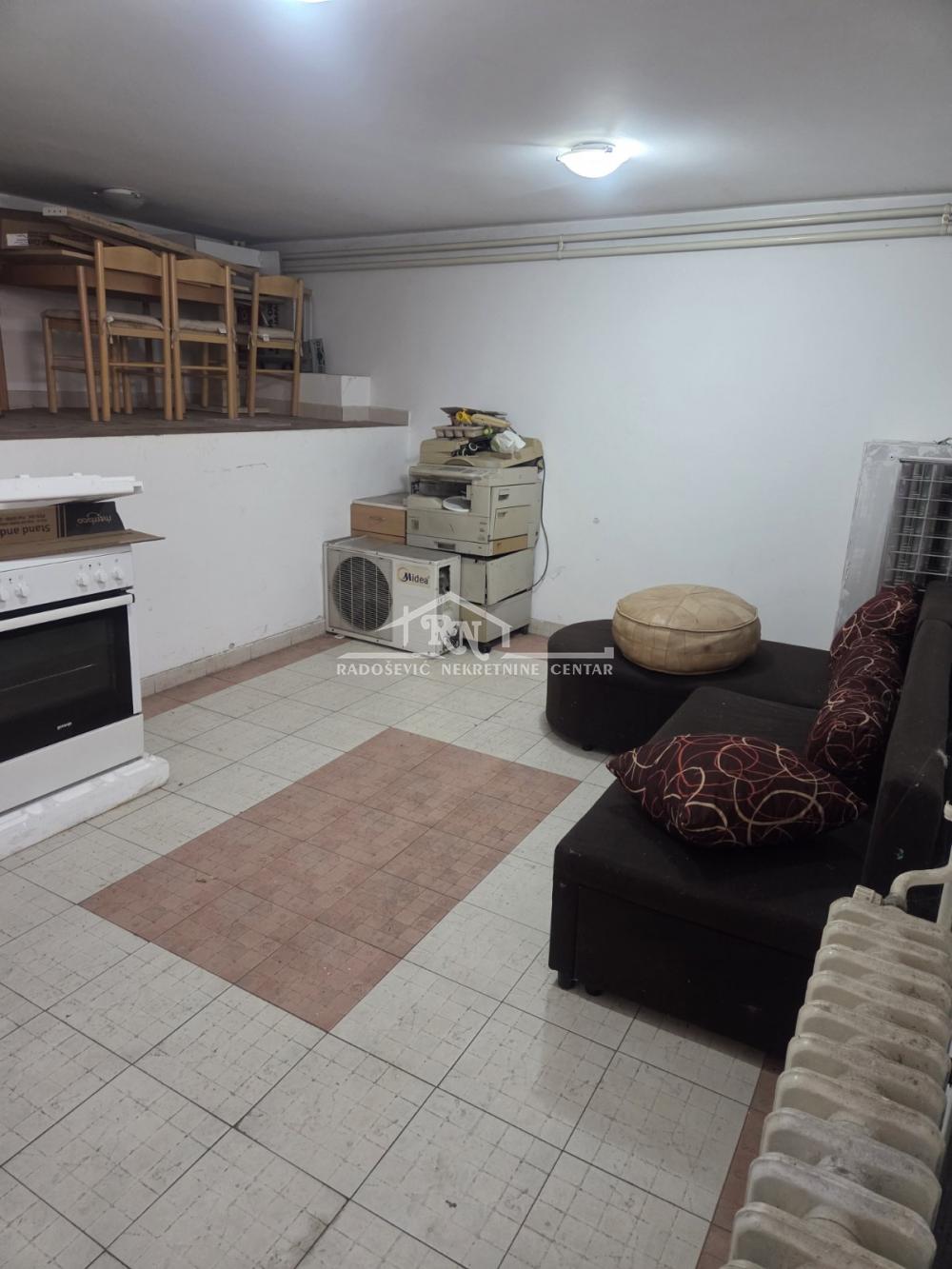 Stan na prodaju u Beogradu, Voždovac, jednosoban, 34m2, cena 250000 evra