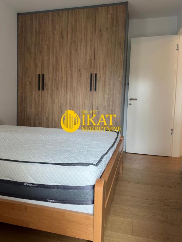 Stan na prodaju u Beogradu, Vračar (Hram), dvosoban, 49m2, cena 259000 evra