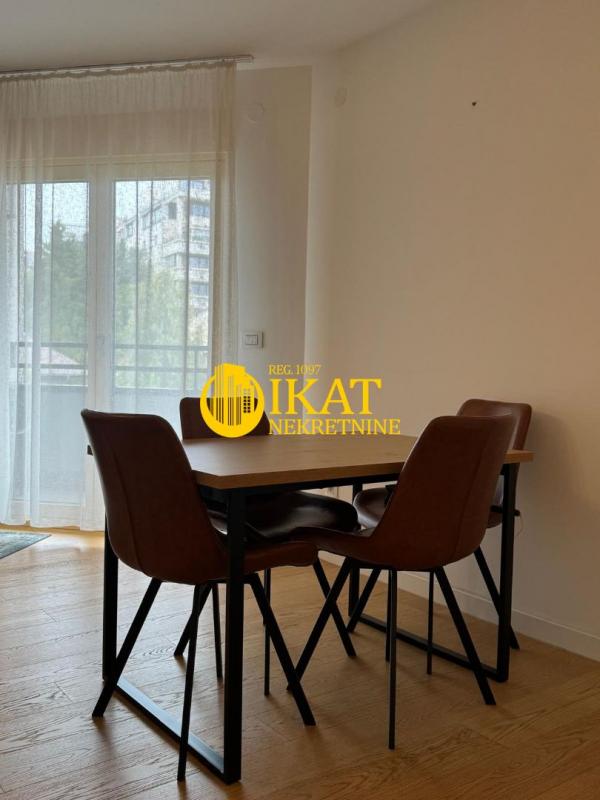 Stan na prodaju u Beogradu, Vračar (Hram), dvosoban, 49m2, cena 259000 evra