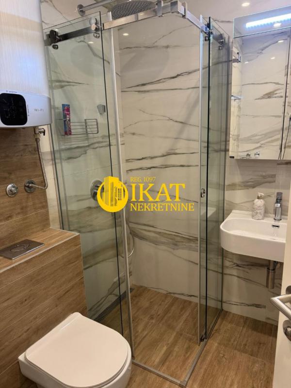 Stan na prodaju u Beogradu, Vračar (Hram), dvosoban, 49m2, cena 259000 evra
