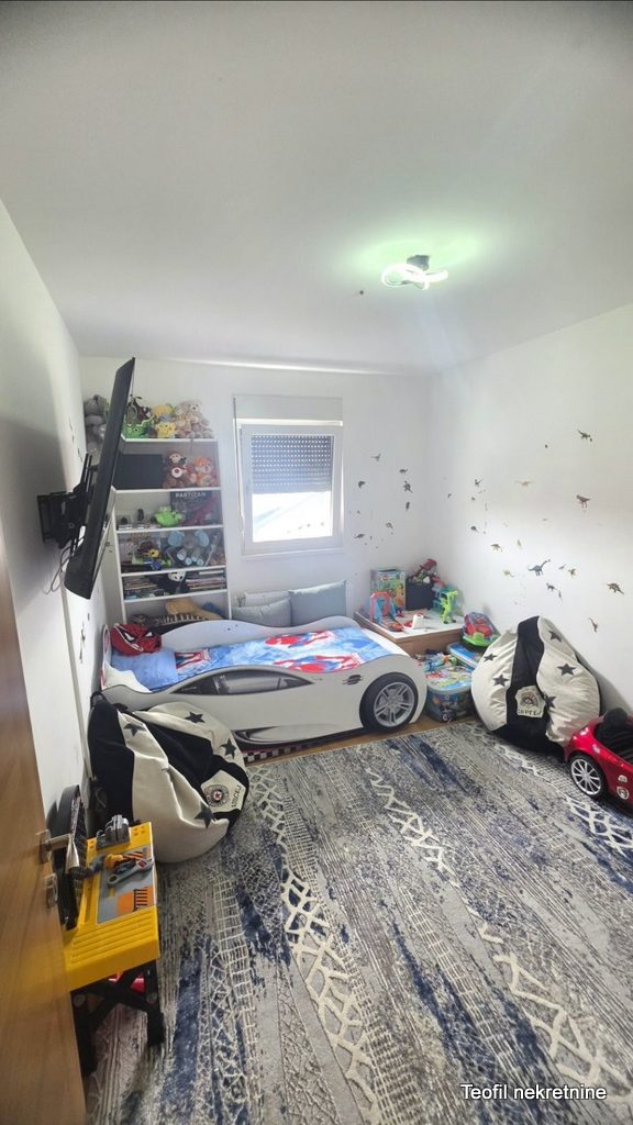 Stan na prodaju u Beogradu, Grocka, dvoiposoban, 62m2, cena 135000 evra