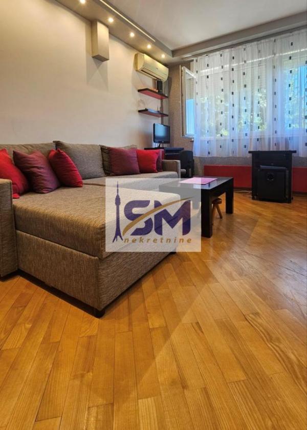 Stan na prodaju u Beogradu, Saobraćajni fakultet, jednoiposoban, 36m2, cena 114700 evra