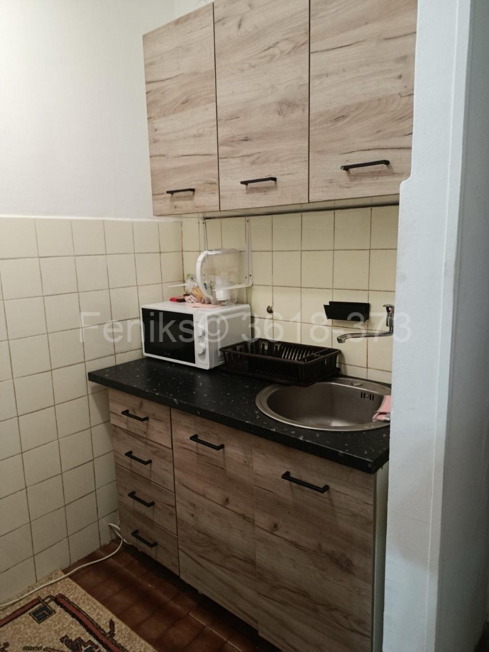 Stan na prodaju u Beogradu, Resnik, 27m2, cena 71500 evra