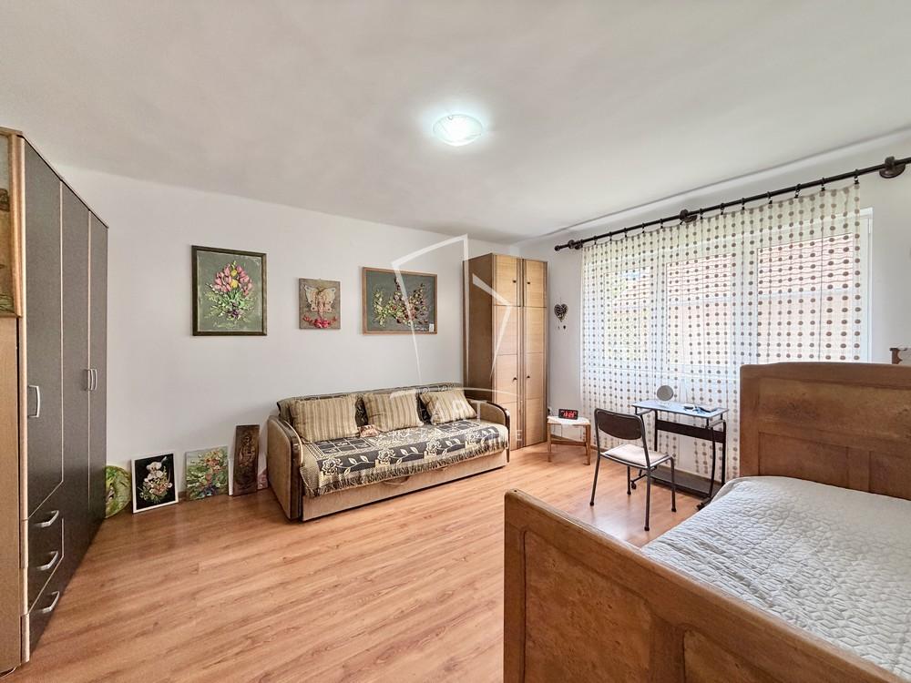 Stan na prodaju u Beogradu, Pašino brdo, troiposoban, 65m2, cena 199500 evra