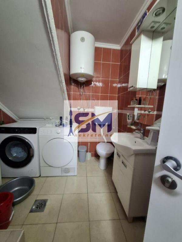 Stan na prodaju u Beogradu, Ovča, trosoban, 64m2, cena 120250 evra