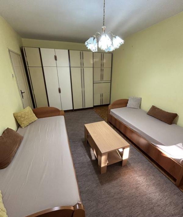 Stan na prodaju u Beogradu, Karaburma, jednosoban, 33m2, cena 110000 evra