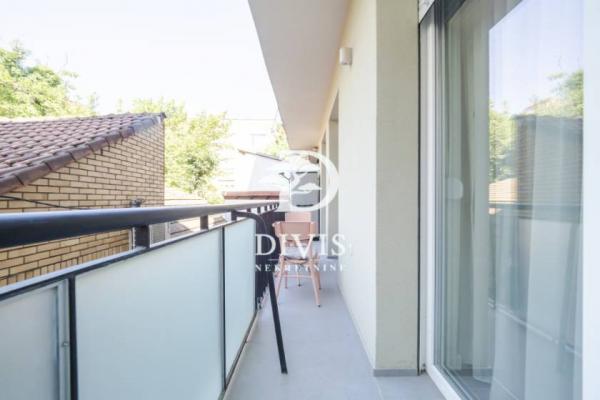 Stan na prodaju u Beogradu, Crveni Krst, dvoiposoban, 60m2, cena 247000 evra