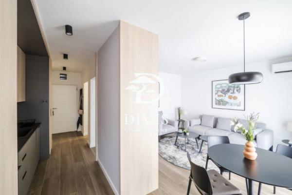 Stan na prodaju u Beogradu, Crveni Krst, dvoiposoban, 60m2, cena 247000 evra