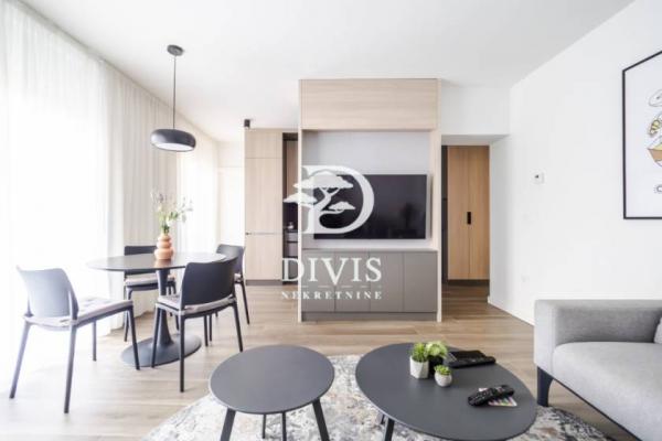 Stan na prodaju u Beogradu, Crveni Krst, dvoiposoban, 60m2, cena 247000 evra