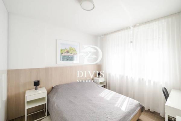 Stan na prodaju u Beogradu, Crveni Krst, dvoiposoban, 60m2, cena 247000 evra