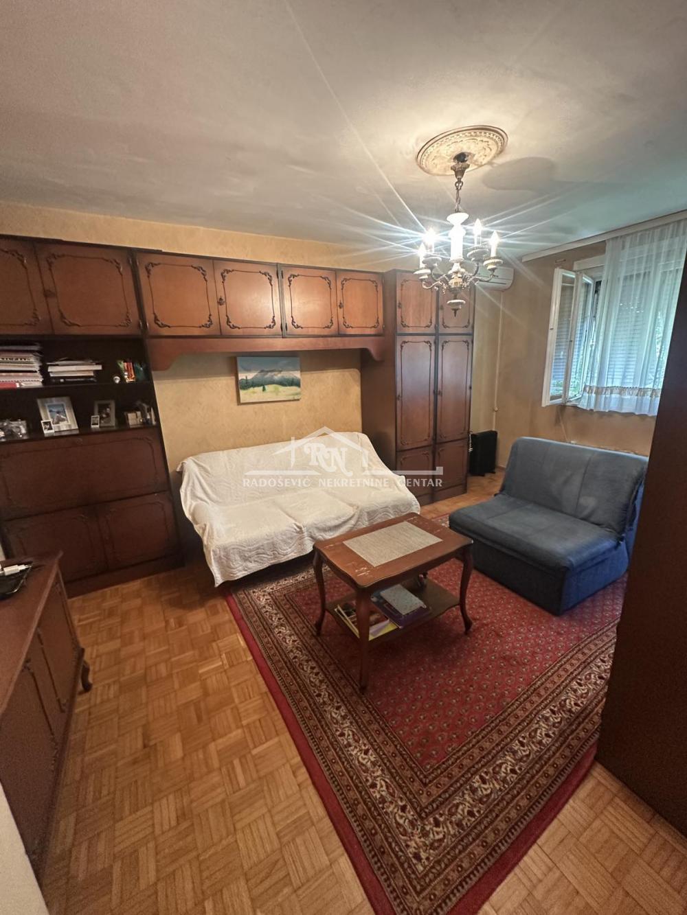 Stan na prodaju u Beogradu, Karaburma, dvosoban, 49m2, cena 139000 evra
