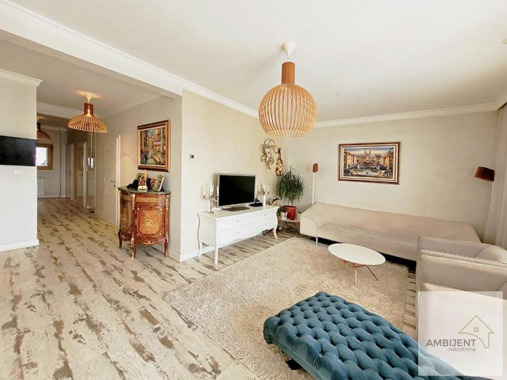 Stan na prodaju u Beogradu, Banjica, trosoban, 90m2, cena 319000 evra