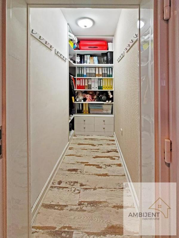 Stan na prodaju u Beogradu, Banjica, trosoban, 90m2, cena 319000 evra