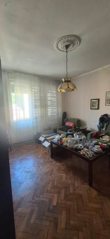 Stan na prodaju u Beogradu, Kalenić pijaca, dvosoban, 75m2, cena 280000 evra