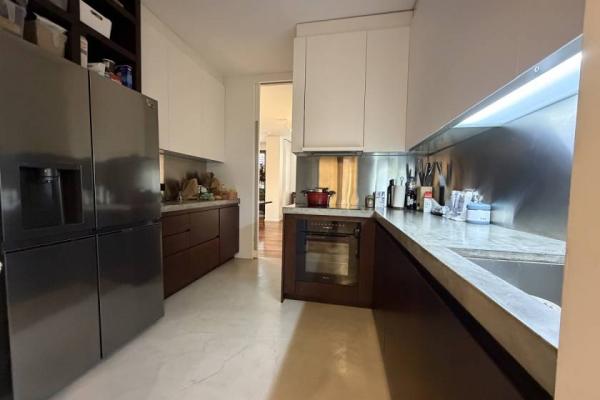 Stan na prodaju u Beogradu, Dedinje, 213m2, cena 1150000 evra