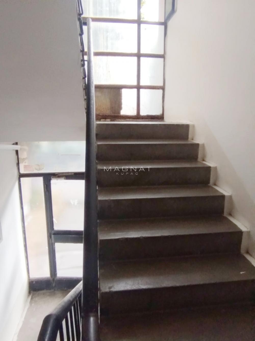 Stan na prodaju u Beogradu, Palilula, jednoiposoban, 38m2, cena 60000 evra