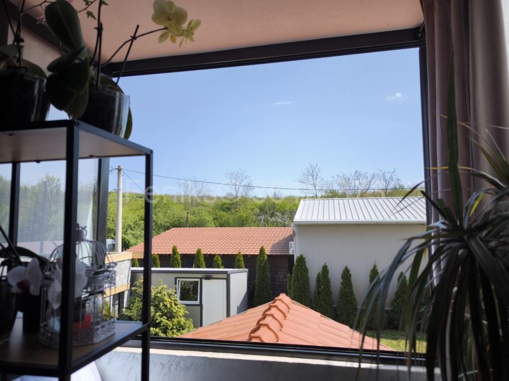Stan na prodaju u Beogradu, Kumodraž, jednoiposoban, 36m2, cena 105000 evra