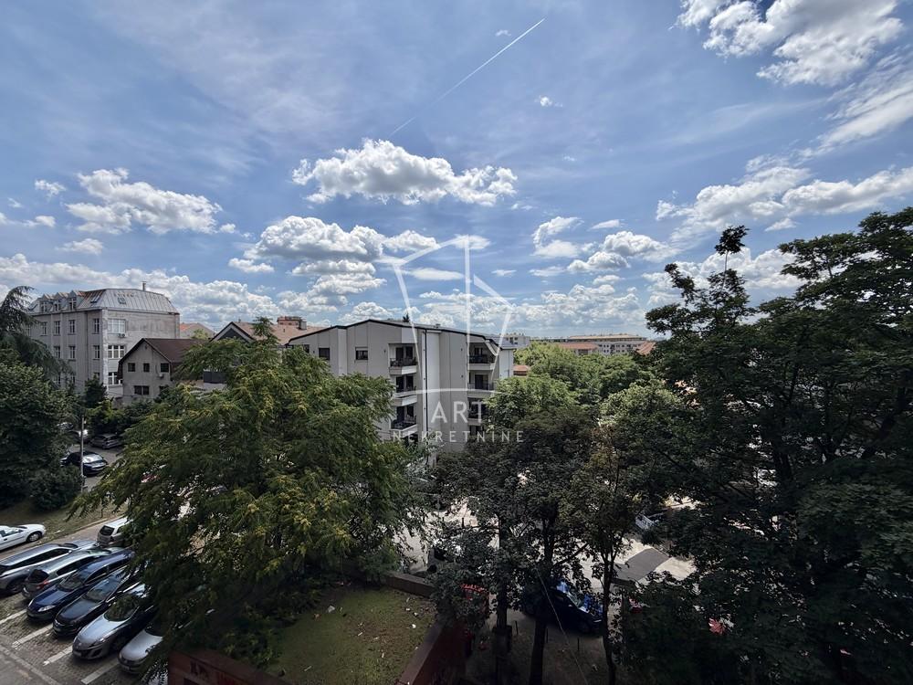 Glavna slika oglasa 273492