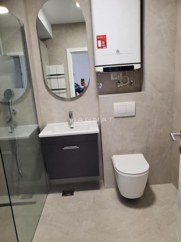 Stan na prodaju u Beogradu, Novi Beograd, cetvorosoban, 95m2, cena 310000 evra