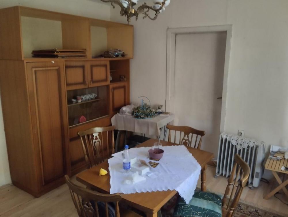 Stan na prodaju u Beogradu, Dedinje, jednoiposoban, 35m2, cena 65000 evra