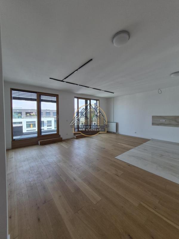 Stan na prodaju u Beogradu, Novi Beograd blok 65, trosoban, 107m2, cena 430000 evra