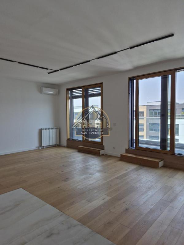 Stan na prodaju u Beogradu, Novi Beograd blok 65, trosoban, 107m2, cena 430000 evra