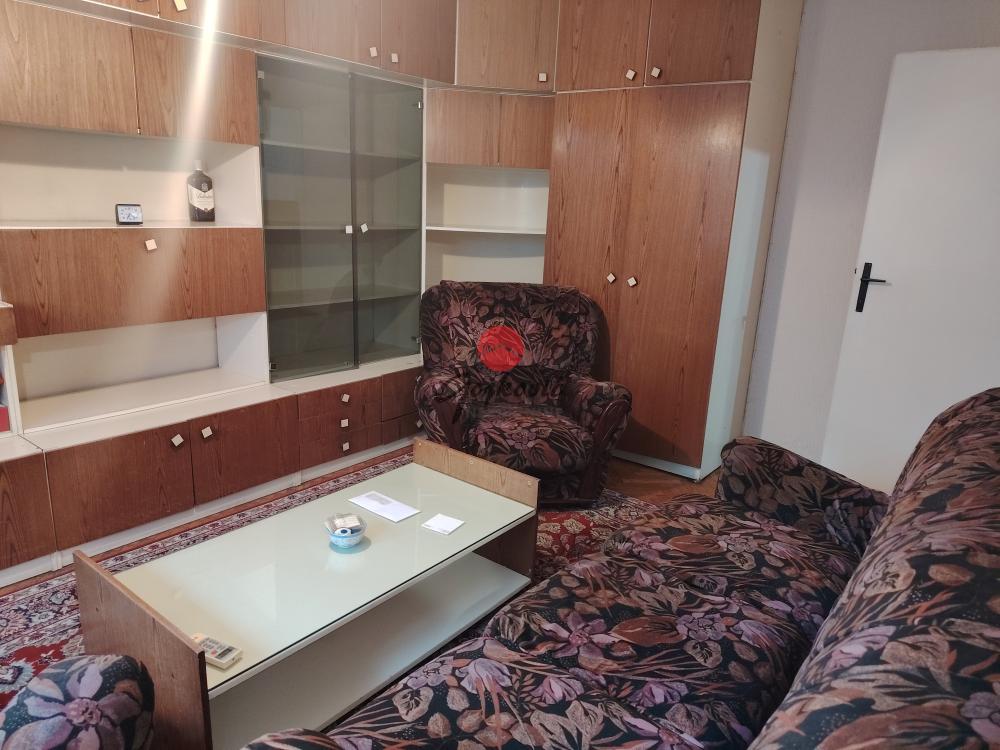 Stan na prodaju u Beogradu, Voždovac, jednoiposoban, 44m2, cena 155000 evra