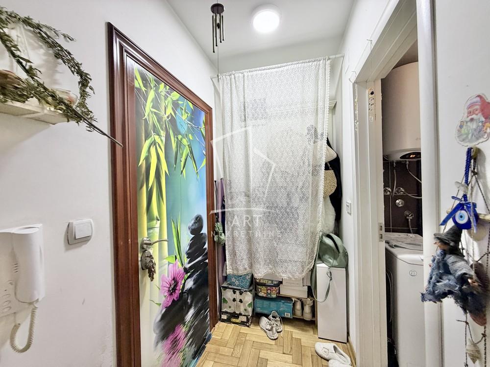 Stan na prodaju u Beogradu, Zvezdara, 20m2, cena 68000 evra