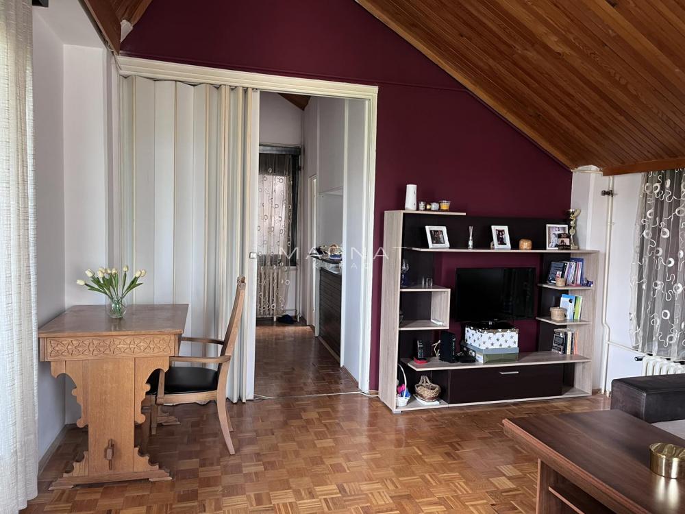 Stan na prodaju u Beogradu, Čukarica, cetvorosoban, 95m2, cena 300000 evra