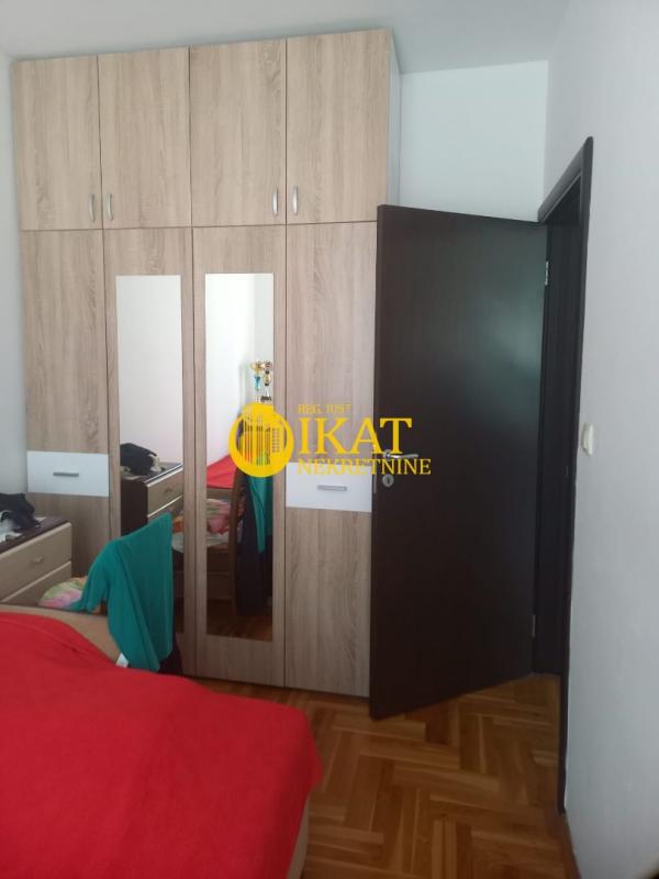 Stan na prodaju u Beogradu, Cvetanova ćuprija, jednoiposoban, 44m2, cena 125000 evra