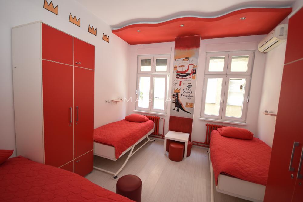 Stan na prodaju u Beogradu, Savski venac, 94m2, cena 350000 evra