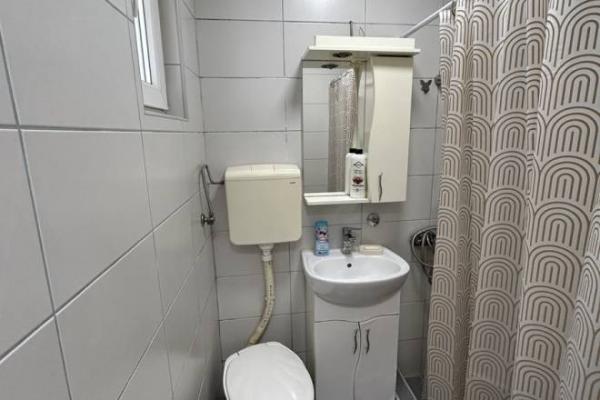 Stan na prodaju u Beogradu, Karaburma, jednosoban, 25m2, cena 80000 evra