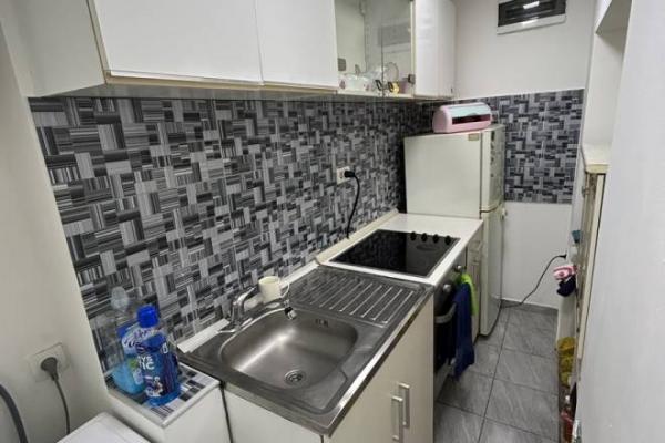 Stan na prodaju u Beogradu, Karaburma, jednosoban, 25m2, cena 80000 evra