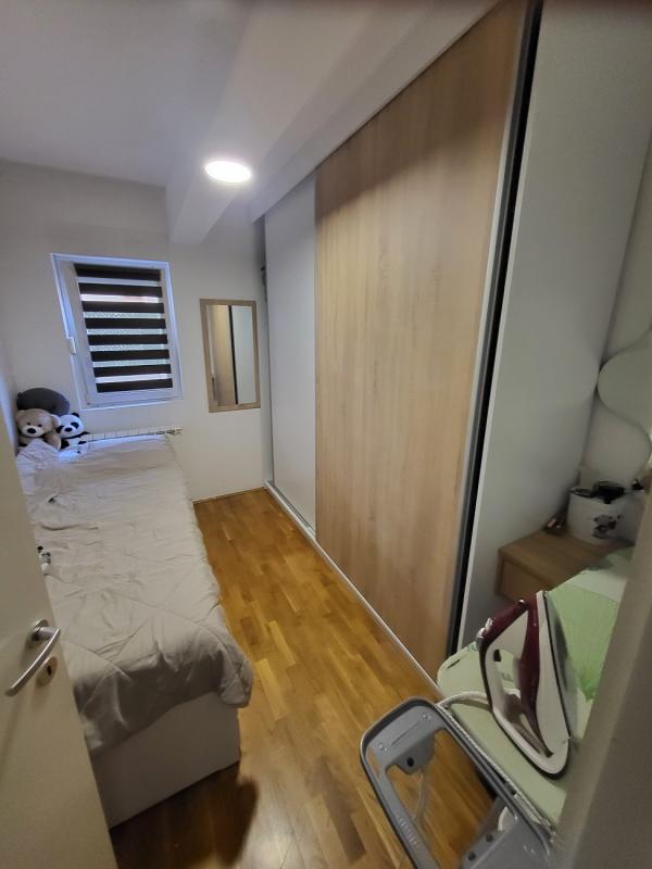 Stan na prodaju u Beogradu, Zvezdara, jednoiposoban, 103m2, cena 130000 evra