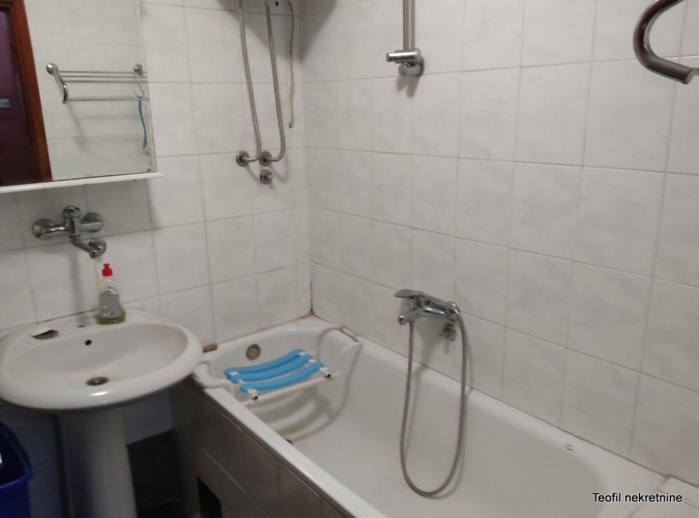 Stan na prodaju u Beogradu, Šumice, dvosoban, 58m2, cena 156000 evra