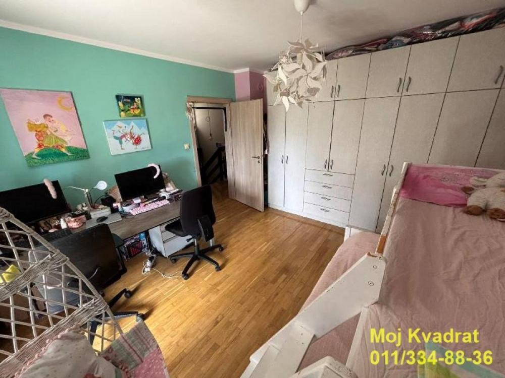 Stan na prodaju u Beogradu, Vidikovac, trosoban, 101m2, cena 260000 evra