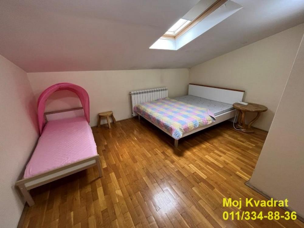 Stan na prodaju u Beogradu, Lion, 160m2, cena 375000 evra