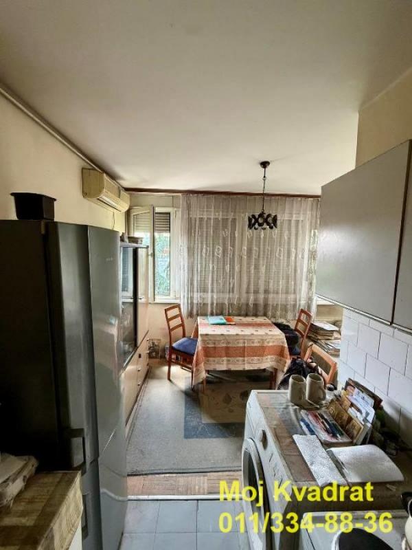 Stan na prodaju u Beogradu, Konjarnik, dvosoban, 66m2, cena 185000 evra