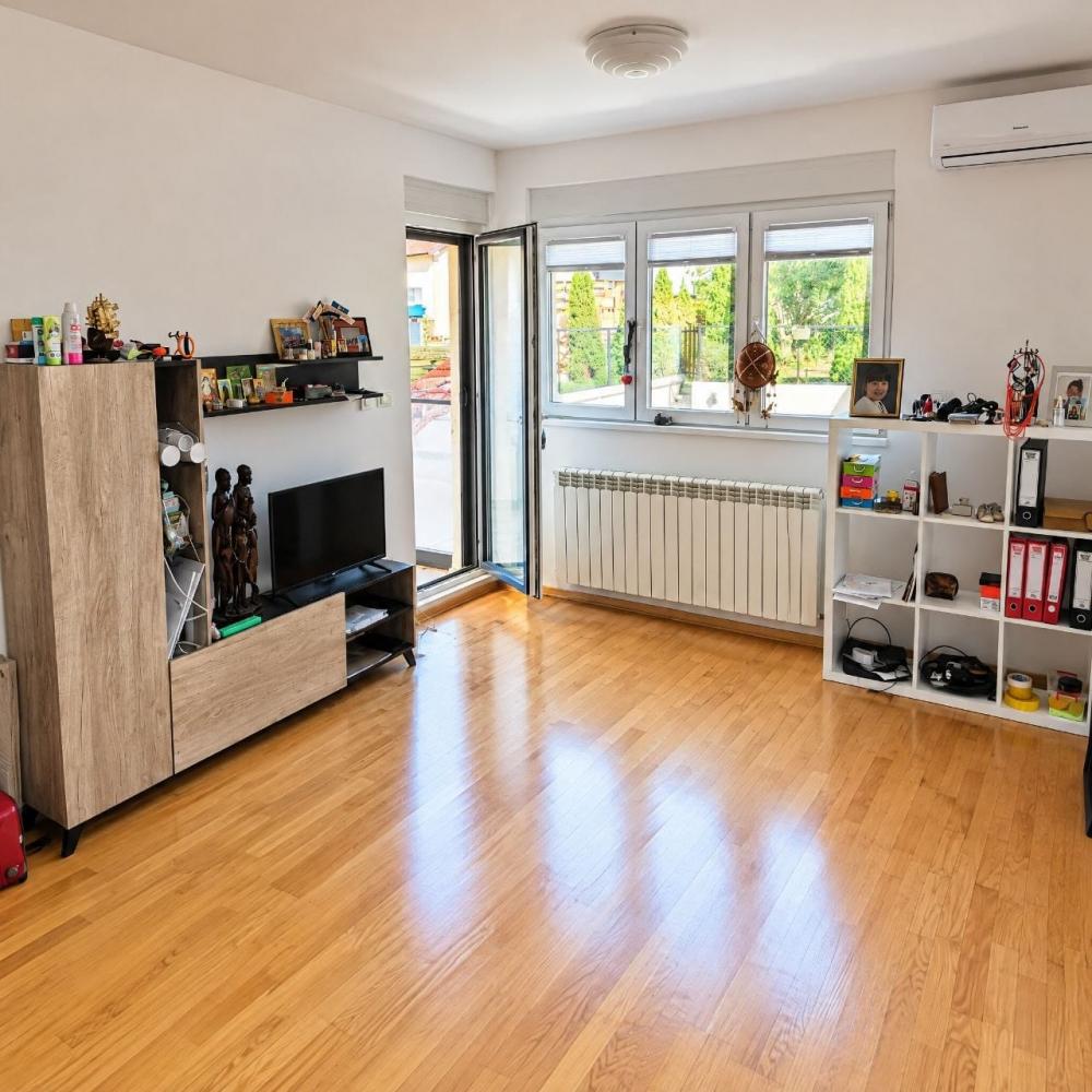 Stan na prodaju u Beogradu, dvosoban, 48m2, cena 152000 evra