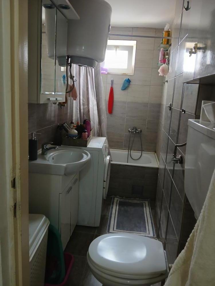 Stan na prodaju u Beogradu, Rakovica, dvosoban, 46m2, cena 110000 evra