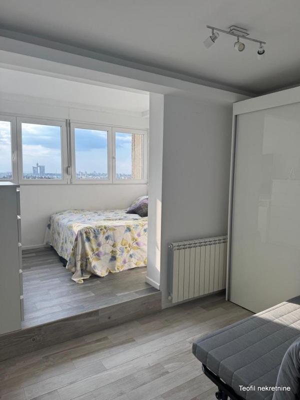 Stan na prodaju u Beogradu, Novi Beograd blok 23, troiposoban, 68m2, cena 238000 evra