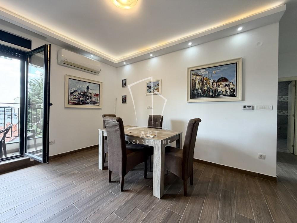 Stan na prodaju u Beogradu, Đeram pijaca, dvosoban, 73m2, cena 251850 evra