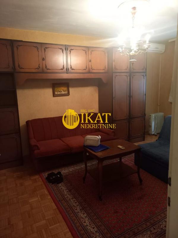 Stan na prodaju u Beogradu, Karaburma, dvosoban, 49m2, cena 139000 evra
