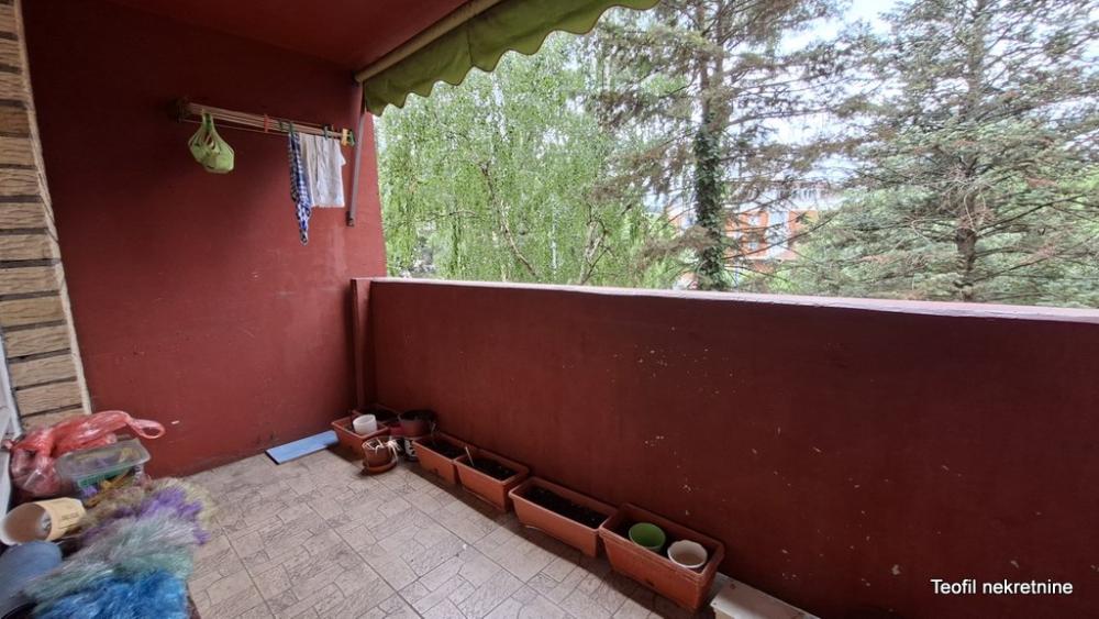 Stan na prodaju u Beogradu, Kanarevo brdo, troiposoban, 92m2, cena 230000 evra
