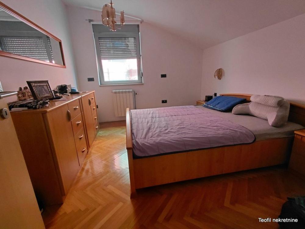 Stan na prodaju u Beogradu, Voždovac, 87m2, cena 260000 evra