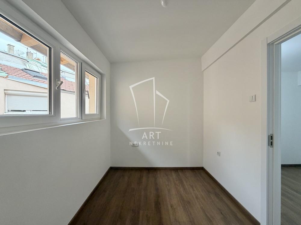 Stan na prodaju u Beogradu, Palilula, dvoiposoban, 64m2, cena 320000 evra