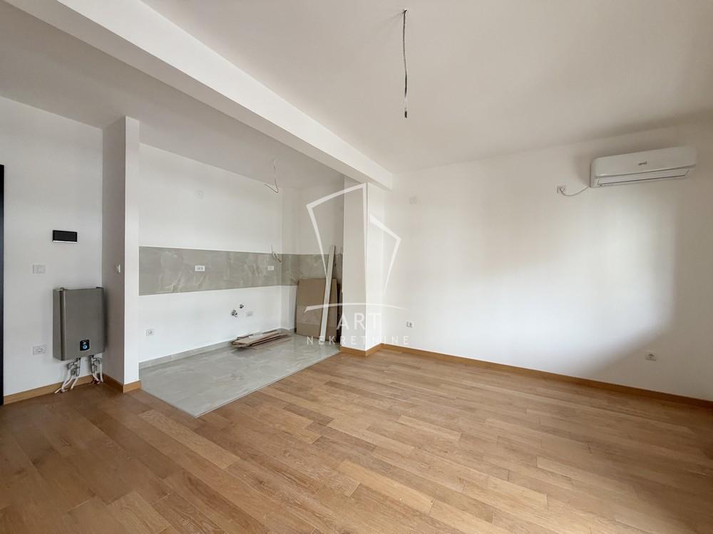 Stan na prodaju u Beogradu, Voždovac, dvoiposoban, 69m2, cena 252176 evra
