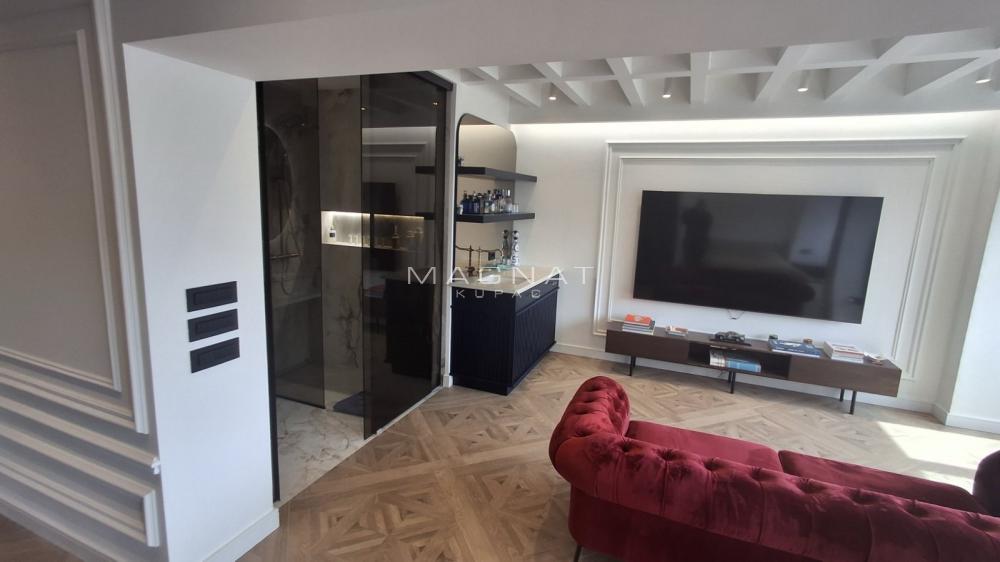 Stan na prodaju u Beogradu, Stari grad, jednoiposoban, 38m2, cena 247000 evra